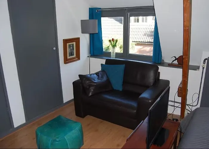 Apartement With Terras In Amsterdam Noord
